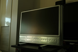 incandescent LCD, front-side view